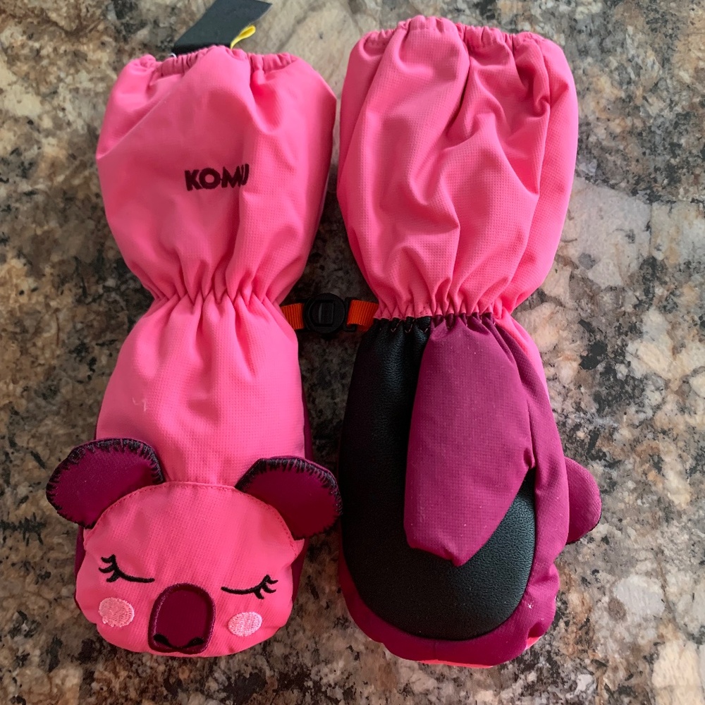 Kombi Koala Mittens